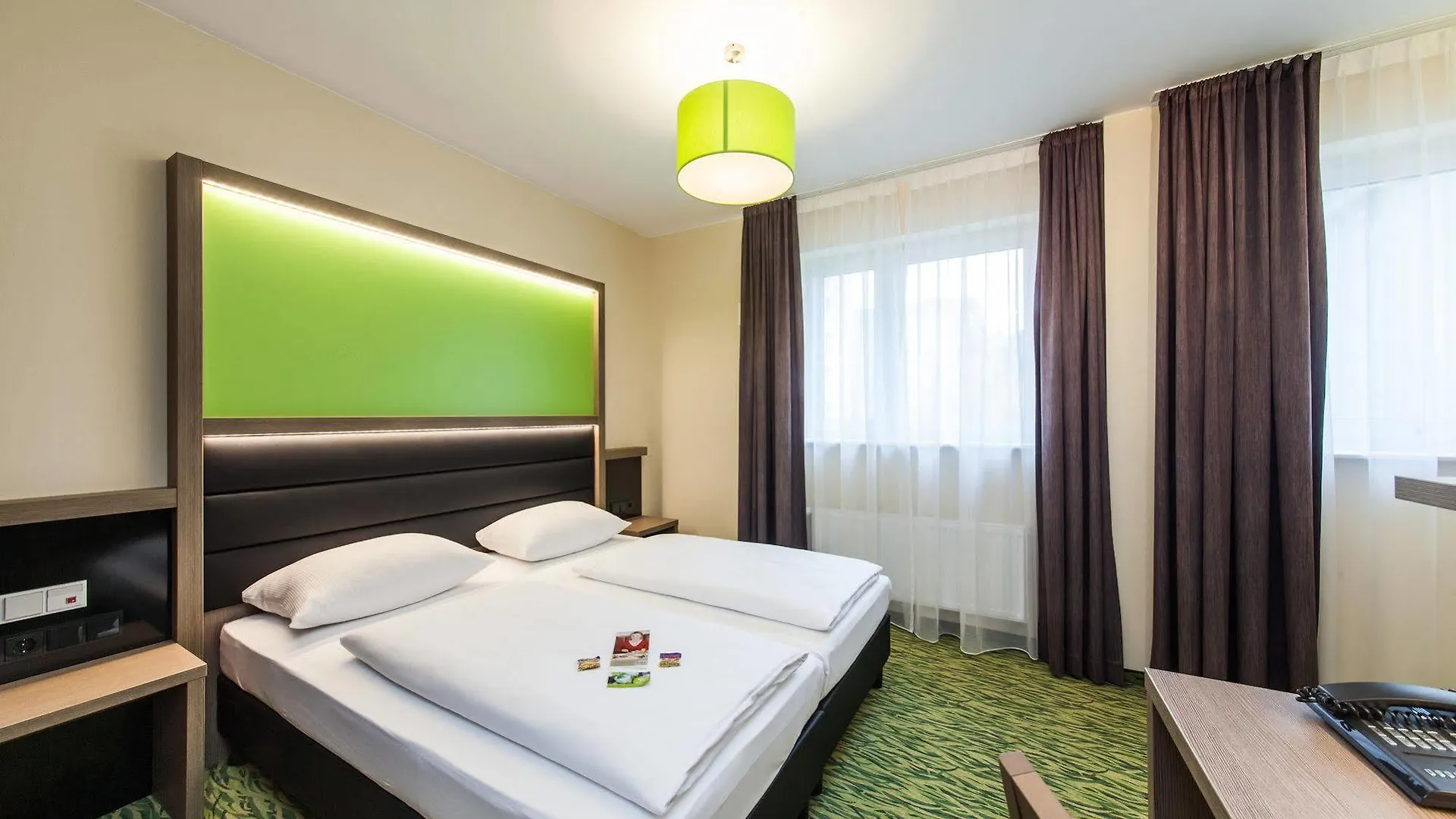 Novum Style Hotel Aldea Berlin 3*,