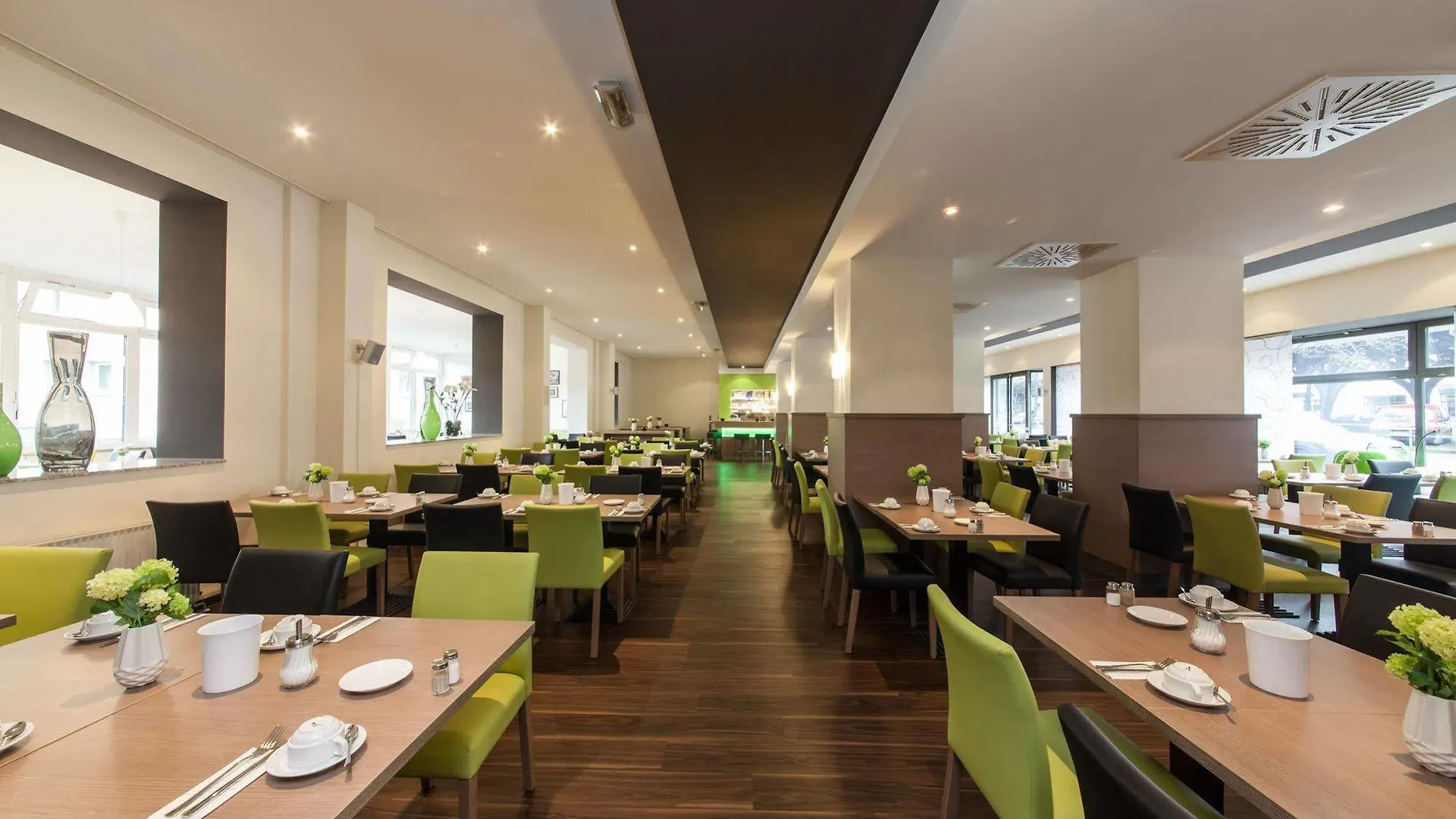 Novum Style Hotel Aldea Berlin 3*,  Germany