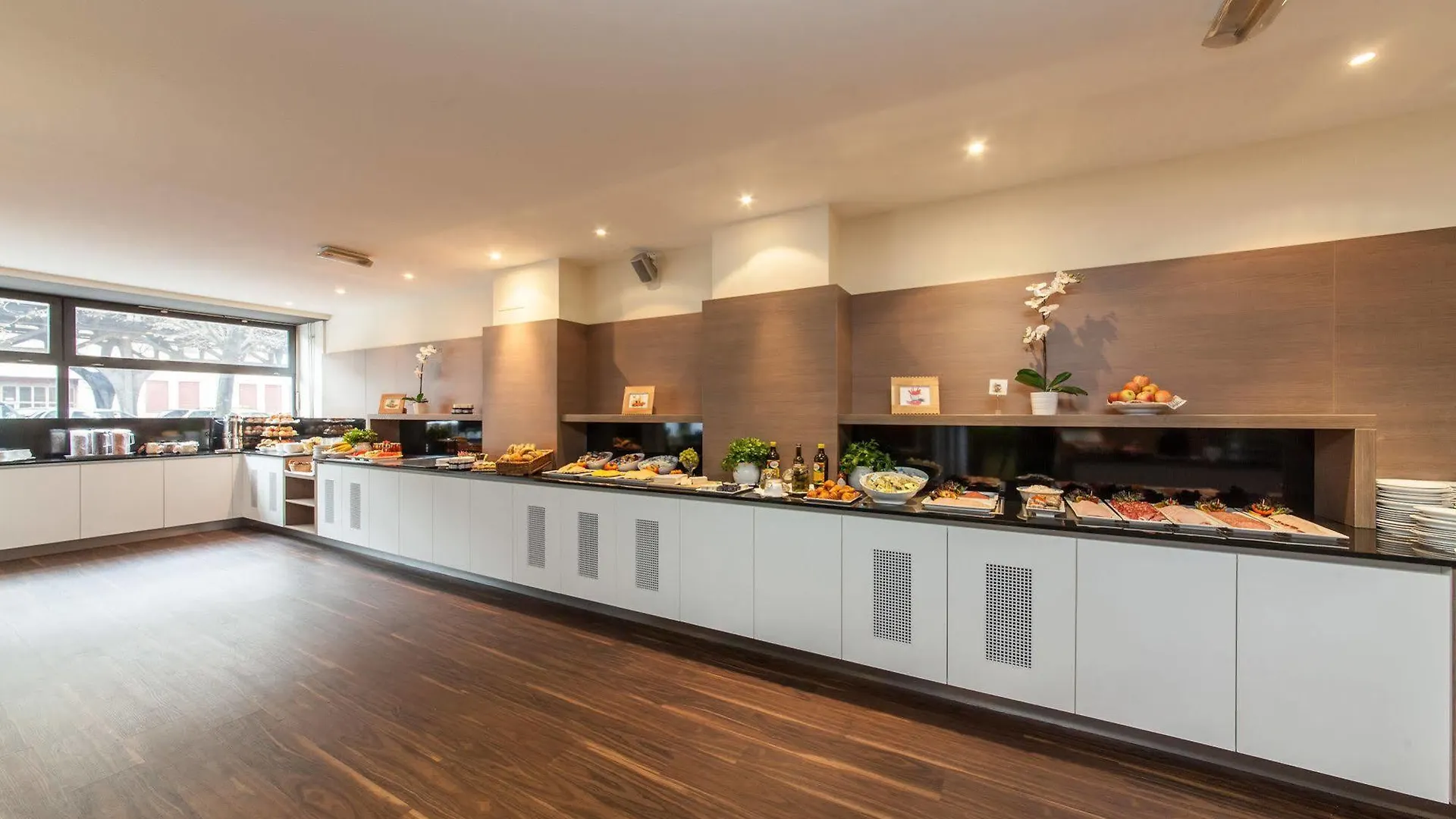 Novum Style Hotel Aldea Berlin 3*,